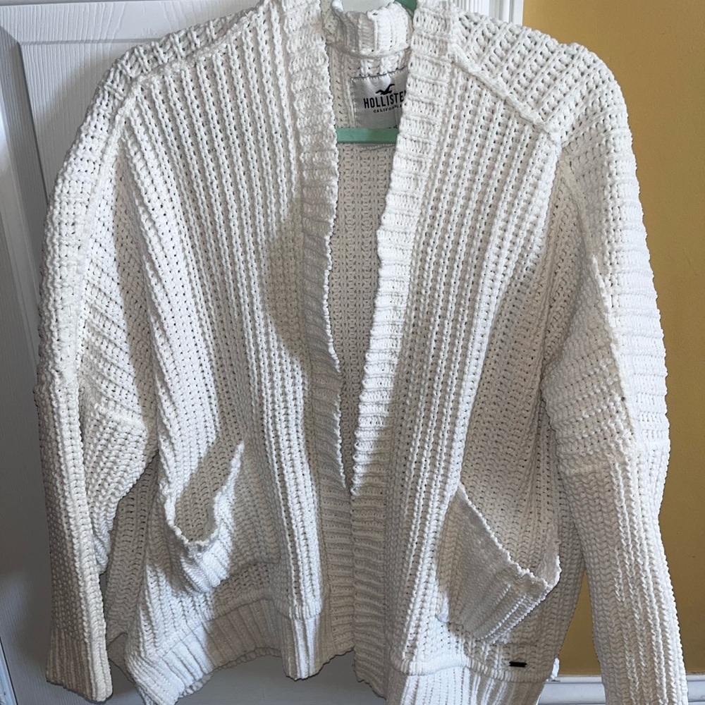 Hollister sweater cardigan